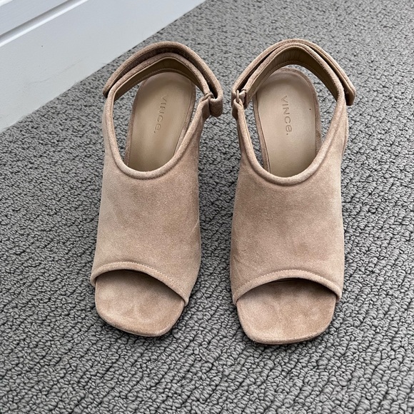 Vince Women's Brown Suede Peep-Toe Mules - Picture 2 of 8